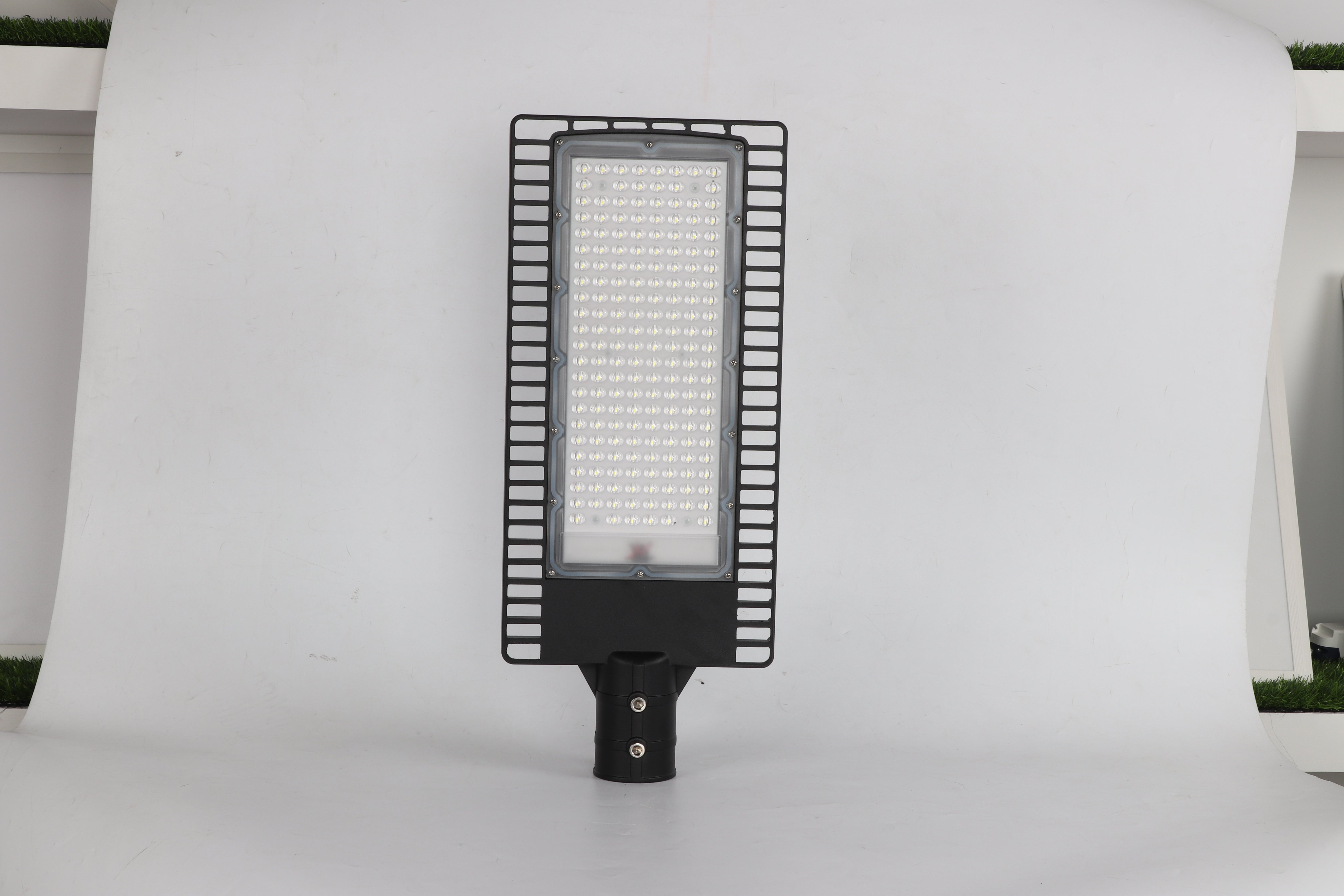 Wholesale Only 3030 SMD LED Street Light (20W-300W) | High Lumen IP65 | Wide Voltage AC80-305V